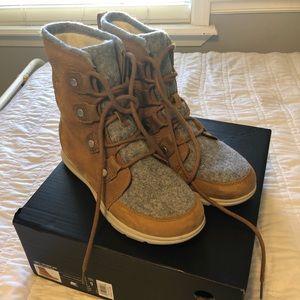 Sorel Explorer Joan boots